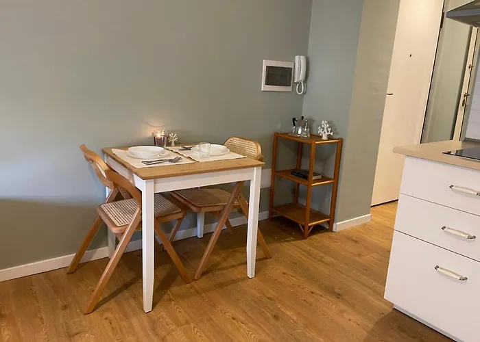 Cozy By Maura 公寓